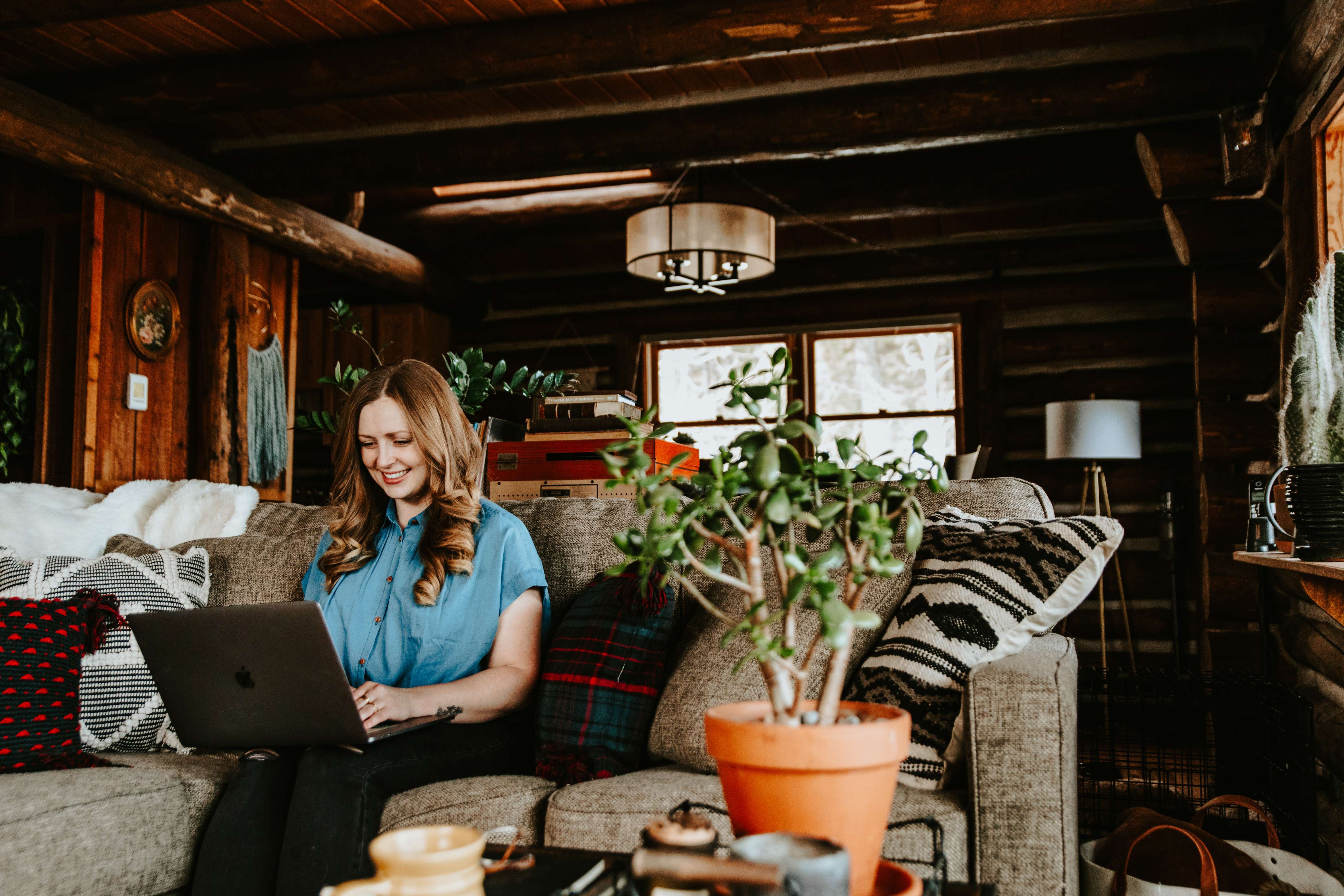 Westco Web Design | When To Buy A Pre-Made Theme Or Work With A Web Designer